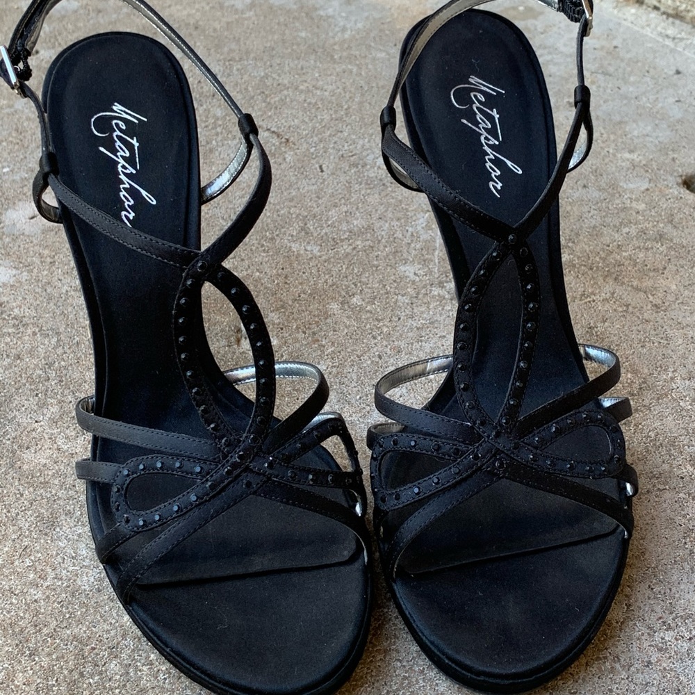Women’s size 9 1/2 Metaphor black high heels